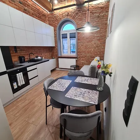 W Kamienicy 13 * Siedlce